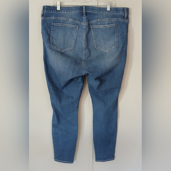 Torrid Bombshell Skinny Premium Stretch High-Rise Button Fly Jeans - Picture 10 of 14